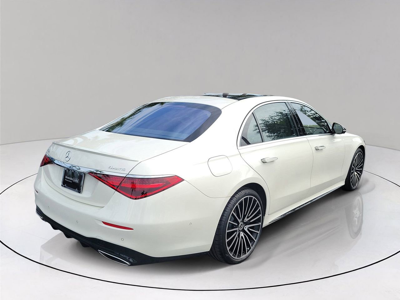 Certified 2022 Mercedes-Benz S 500 4MATIC image 6