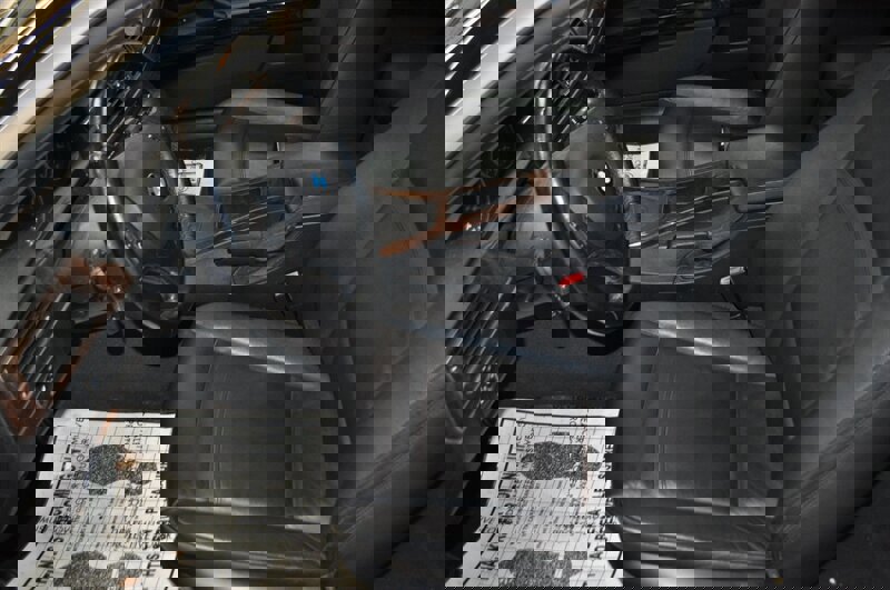 Used 2009 BMW 335i xDrive Coupe image 13