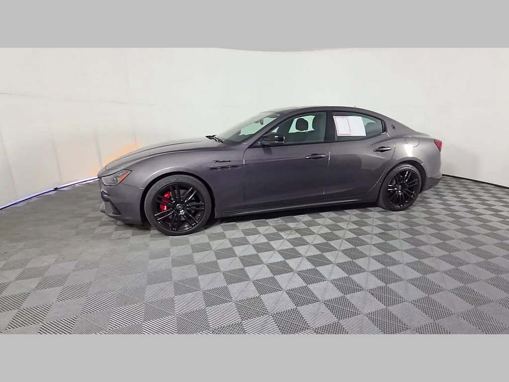 Used 2023 Maserati Ghibli Modena RWD image 47