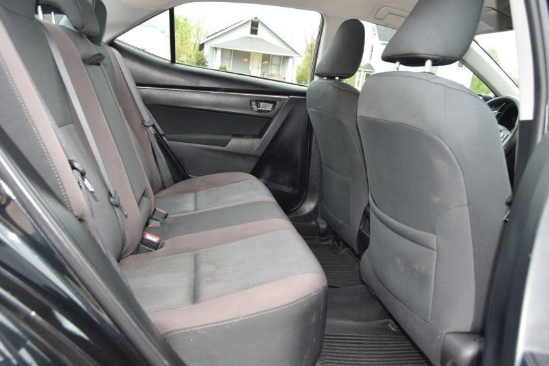 Used 2019 Toyota Corolla LE FWD image 24