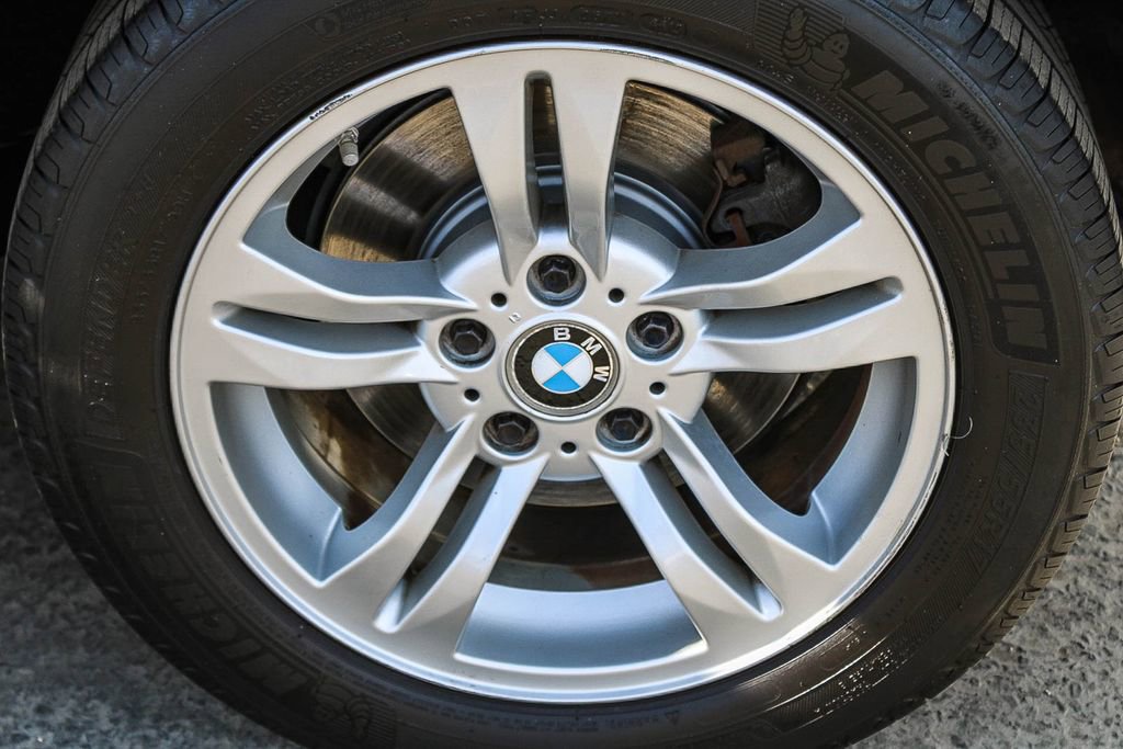 Used 2006 BMW X3 3.0i image 11