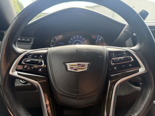 Used 2017 Cadillac Escalade ESV Platinum image 18