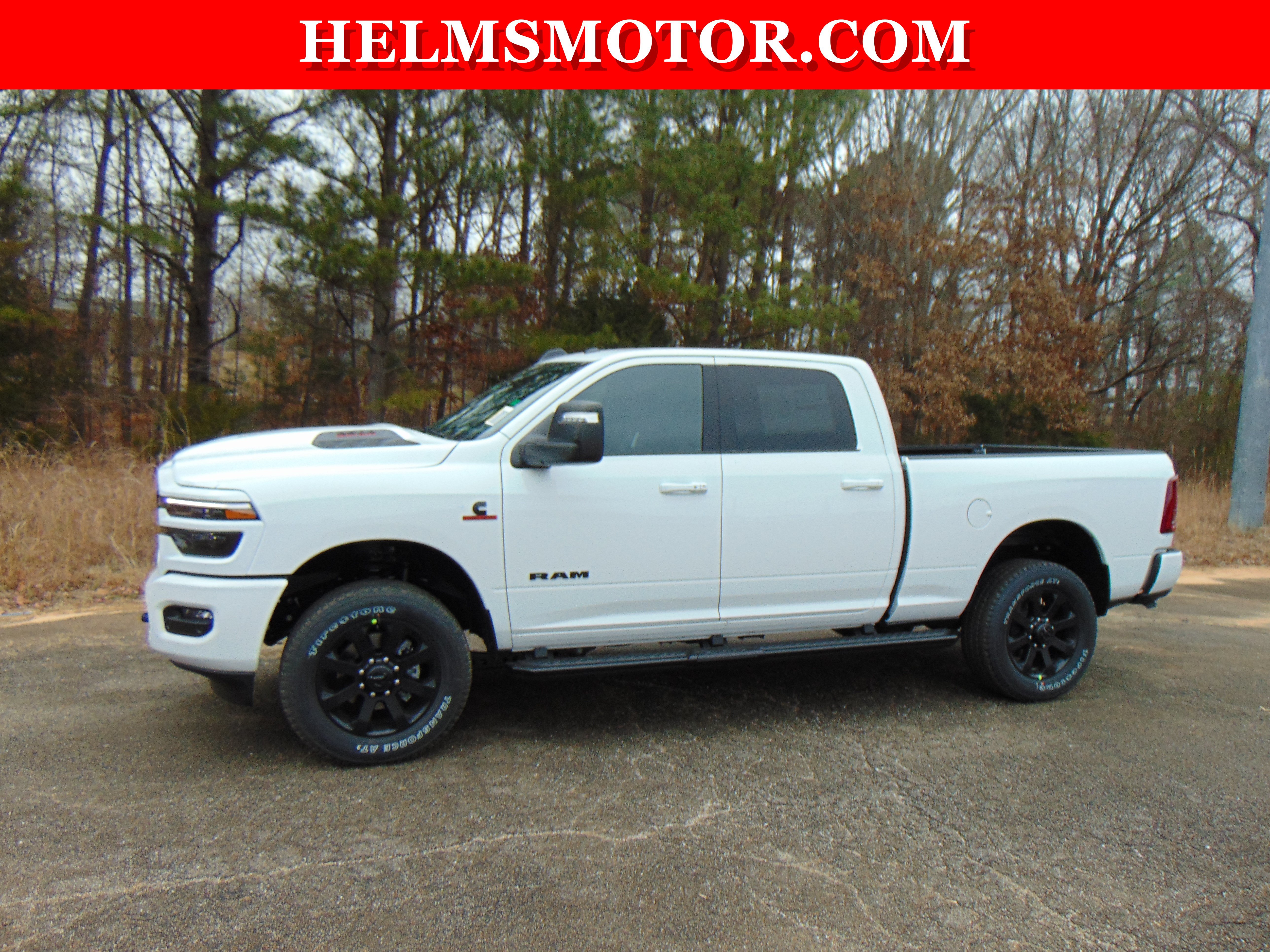 New 2026 RAM 2500 Laramie AWD/4WD image 2