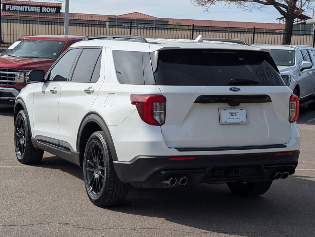Used 2020 Ford Explorer ST w/ Premium Technology Package image 4
