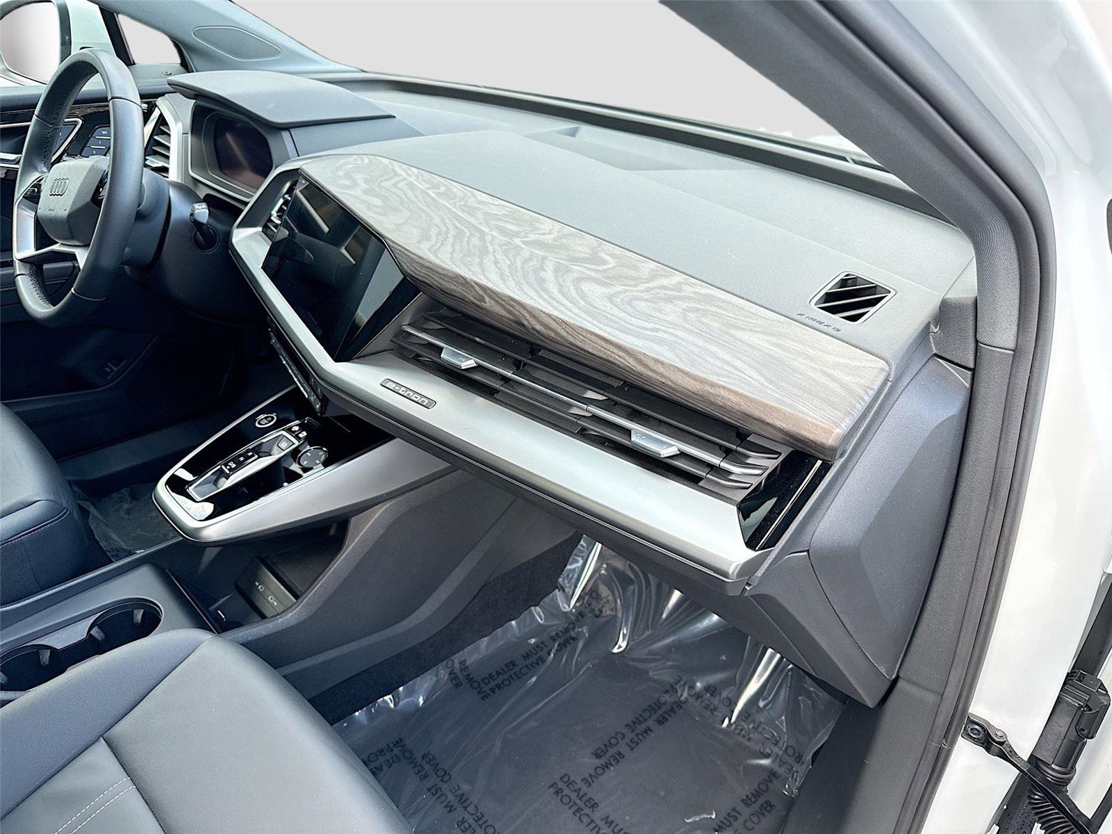Used 2022 Audi Q4 e-tron Premium w/ Convenience Package AWD/4WD image 29