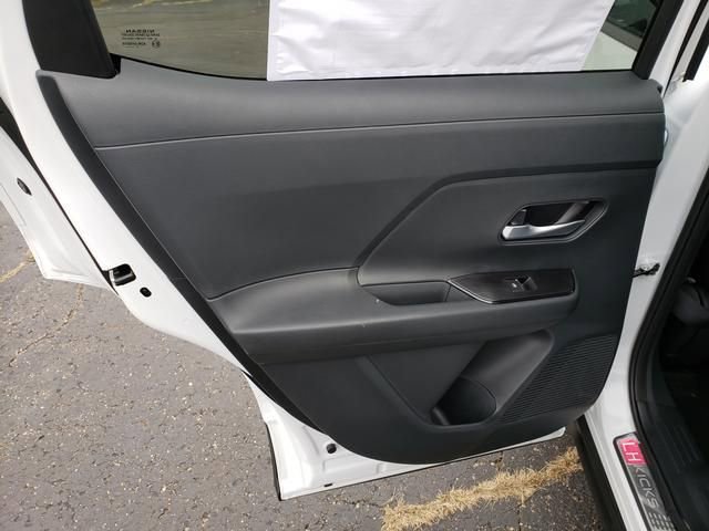 New 2026 Nissan Kicks SR w/ SR Premium Package image 14