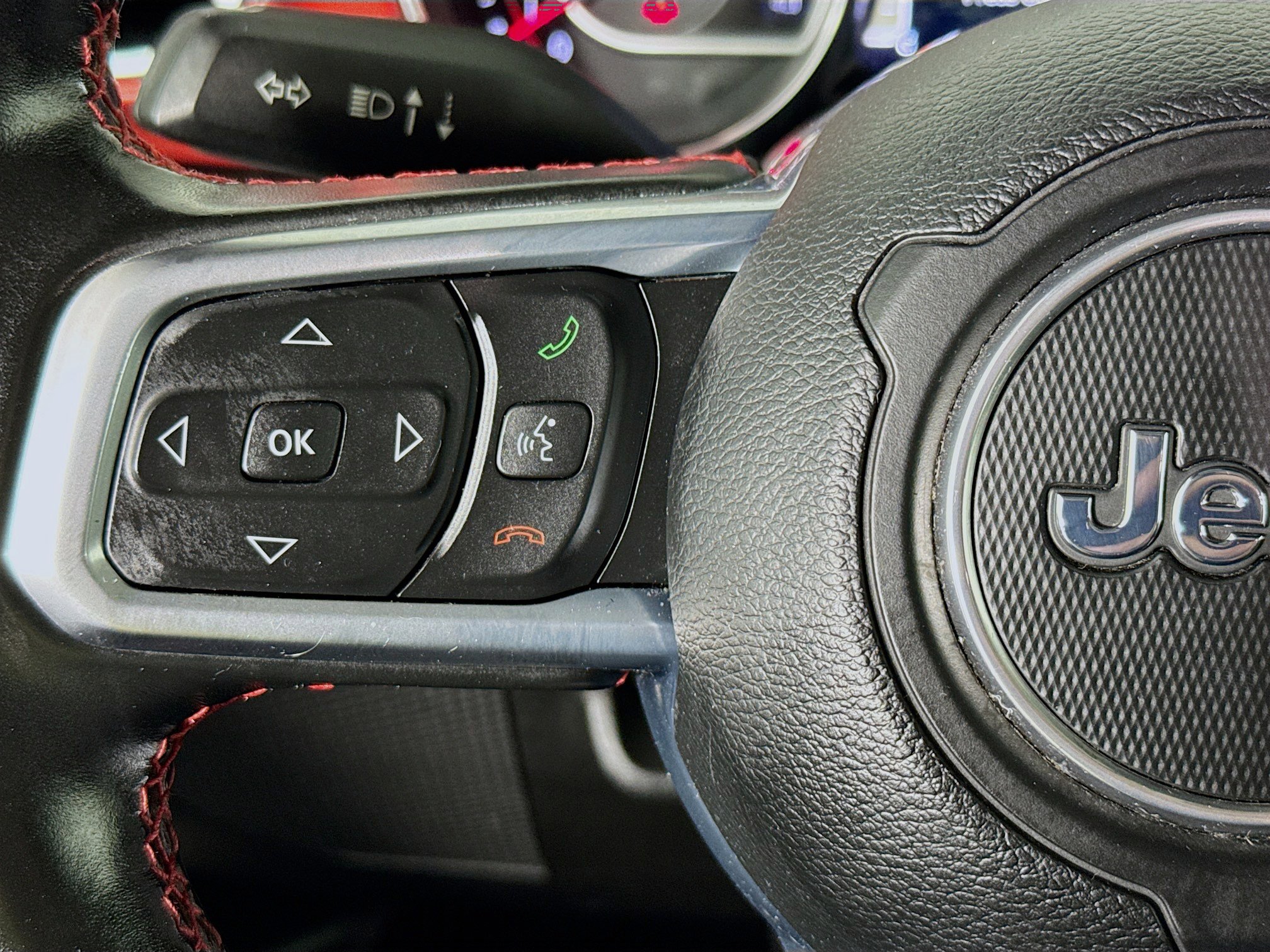 Used 2020 Jeep Wrangler Rubicon w/ Uconnect 4C Nav & Sound Group image 13