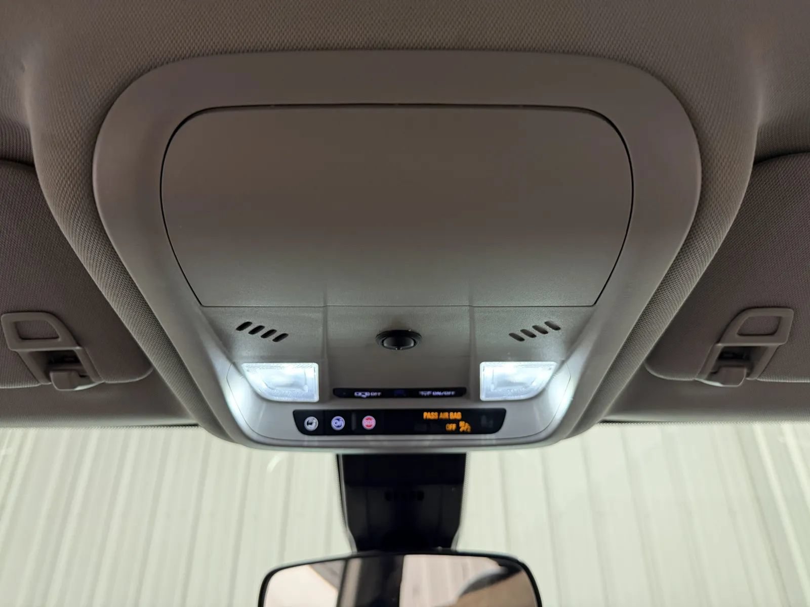 Used 2023 Chevrolet Equinox LS w/ LS Convenience Package AWD/4WD image 36
