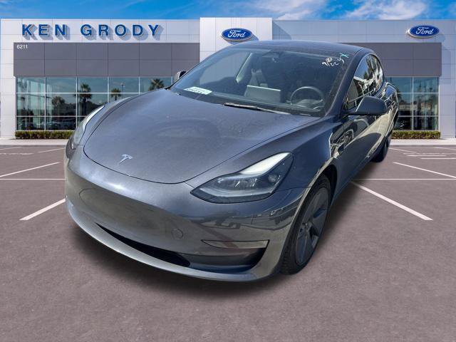 Used 2023 Tesla Model 3 Standard Range RWD image 3