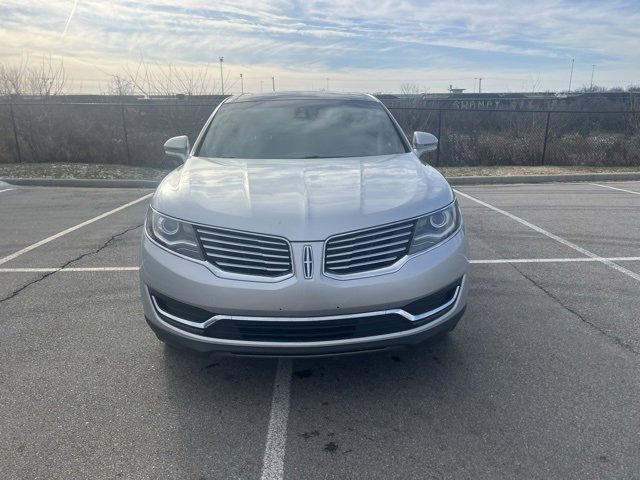 Used 2017 Lincoln MKX Reserve w/ Lincoln MKX Climate Package image 2