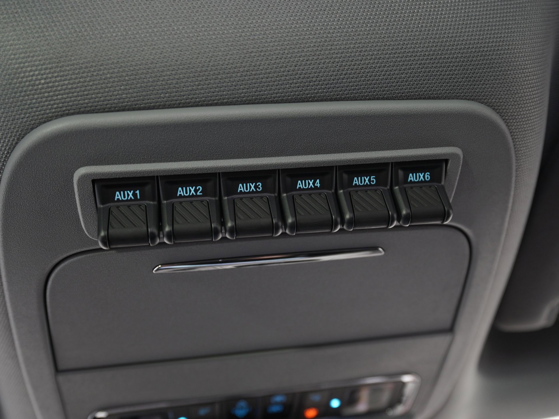 Used 2026 Ford F450 Lariat w/ FX4 Off-Road Package image 24