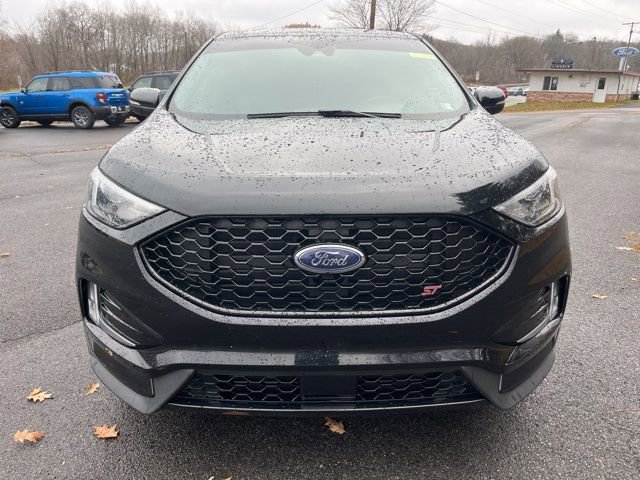 Used 2019 Ford Edge ST w/ Cold Weather Package image 11