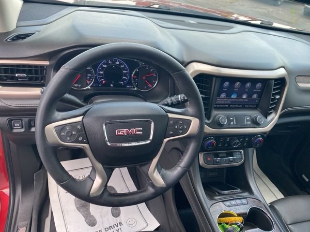 Used 2023 GMC Acadia Denali w/ Denali Ultimate Package FWD image 20