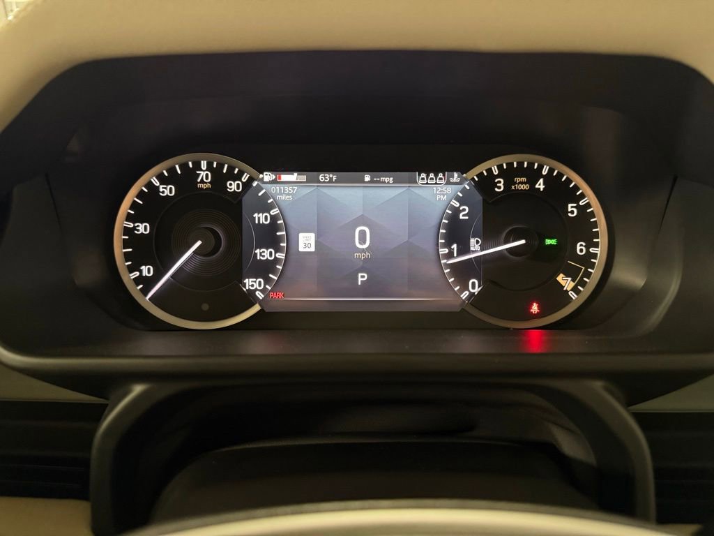 Used 2023 Land Rover Defender 90 S AWD/4WD image 10