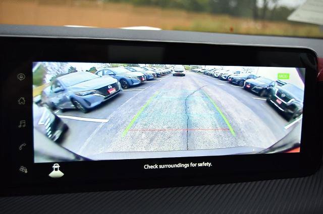 New 2025 Nissan Kicks SR image 15