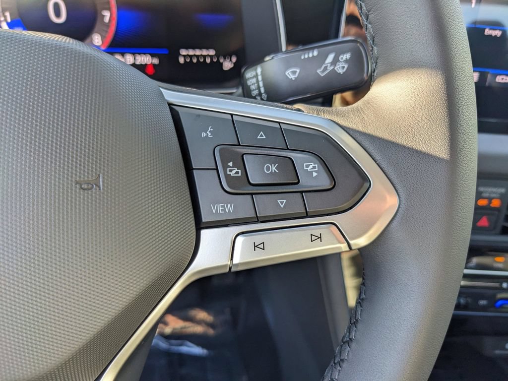New 2026 Volkswagen Jetta SE FWD image 28