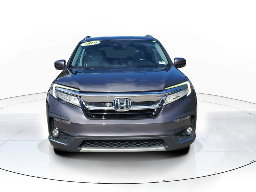 Used 2019 Honda Pilot Touring image 2