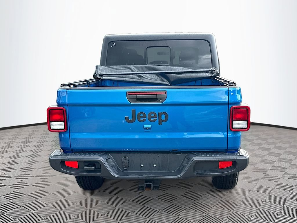 Used 2022 Jeep Gladiator Sport AWD/4WD image 7