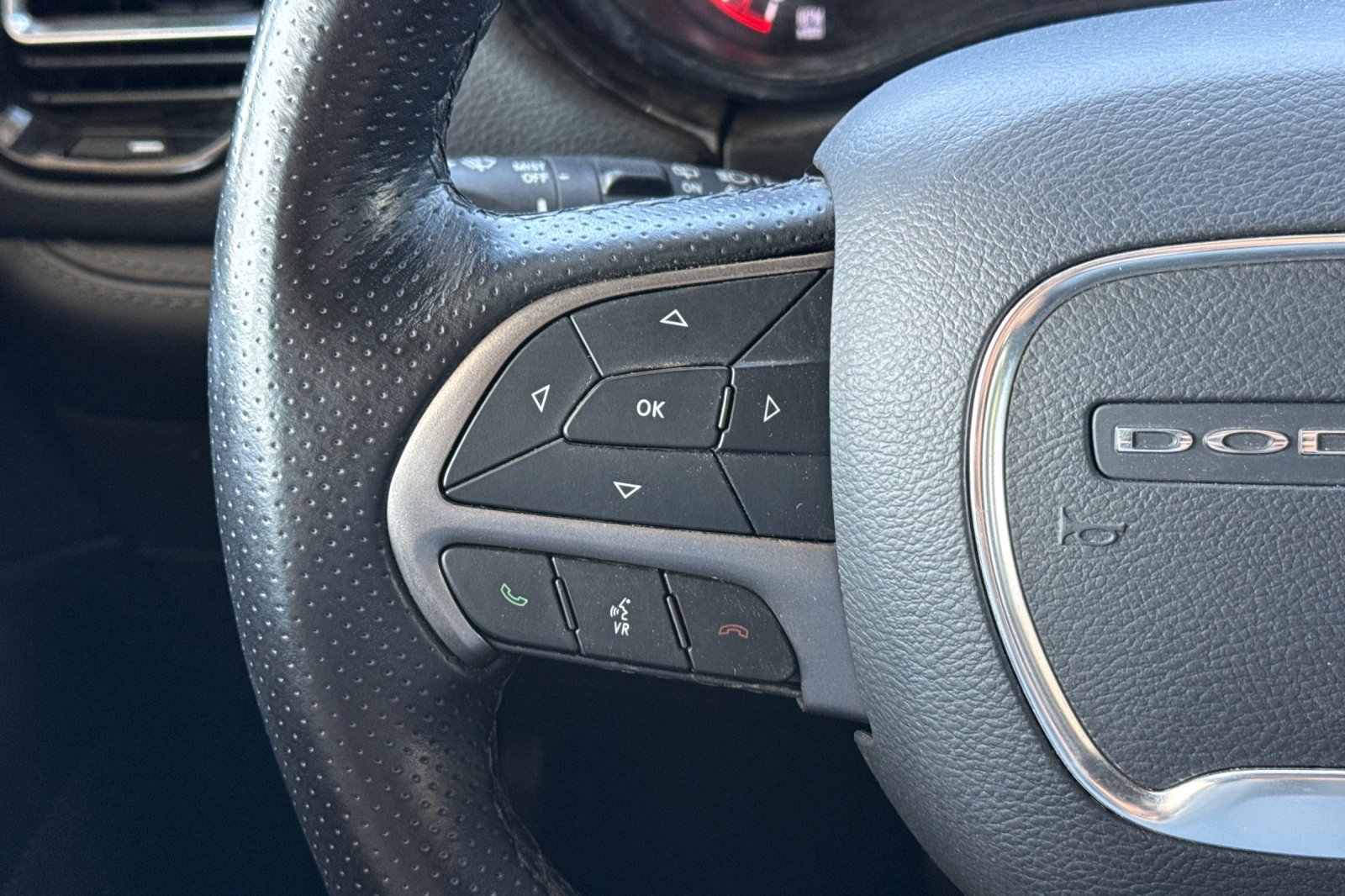 Used 2023 Dodge Durango SXT RWD image 32