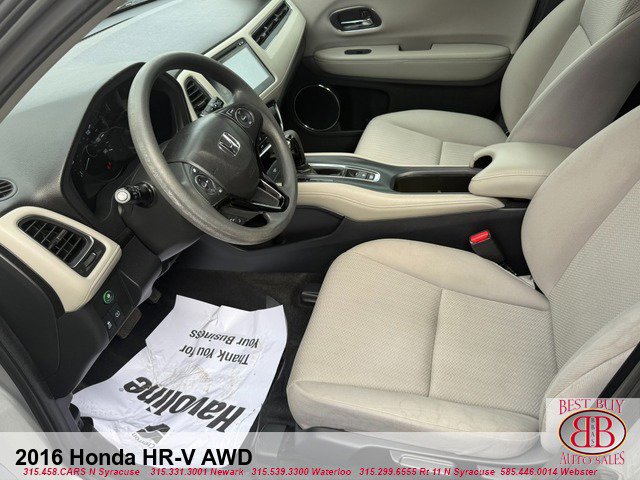 Used 2016 Honda HR-V EX image 9