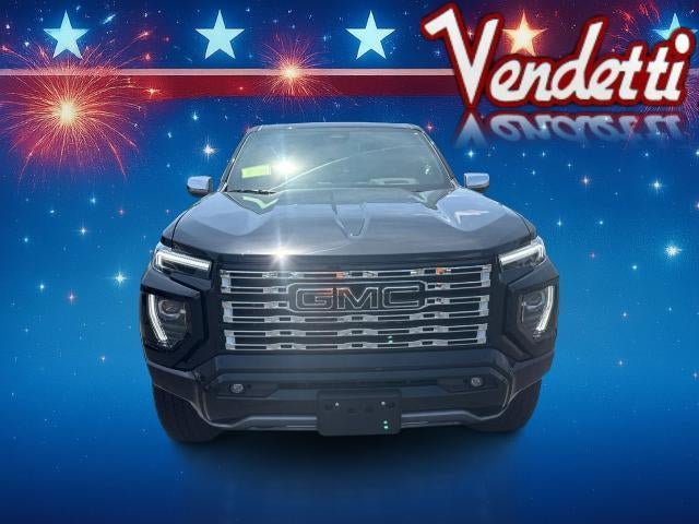 New 2026 GMC Canyon Denali w/ LPO, Denali Black Edition AWD/4WD image 2
