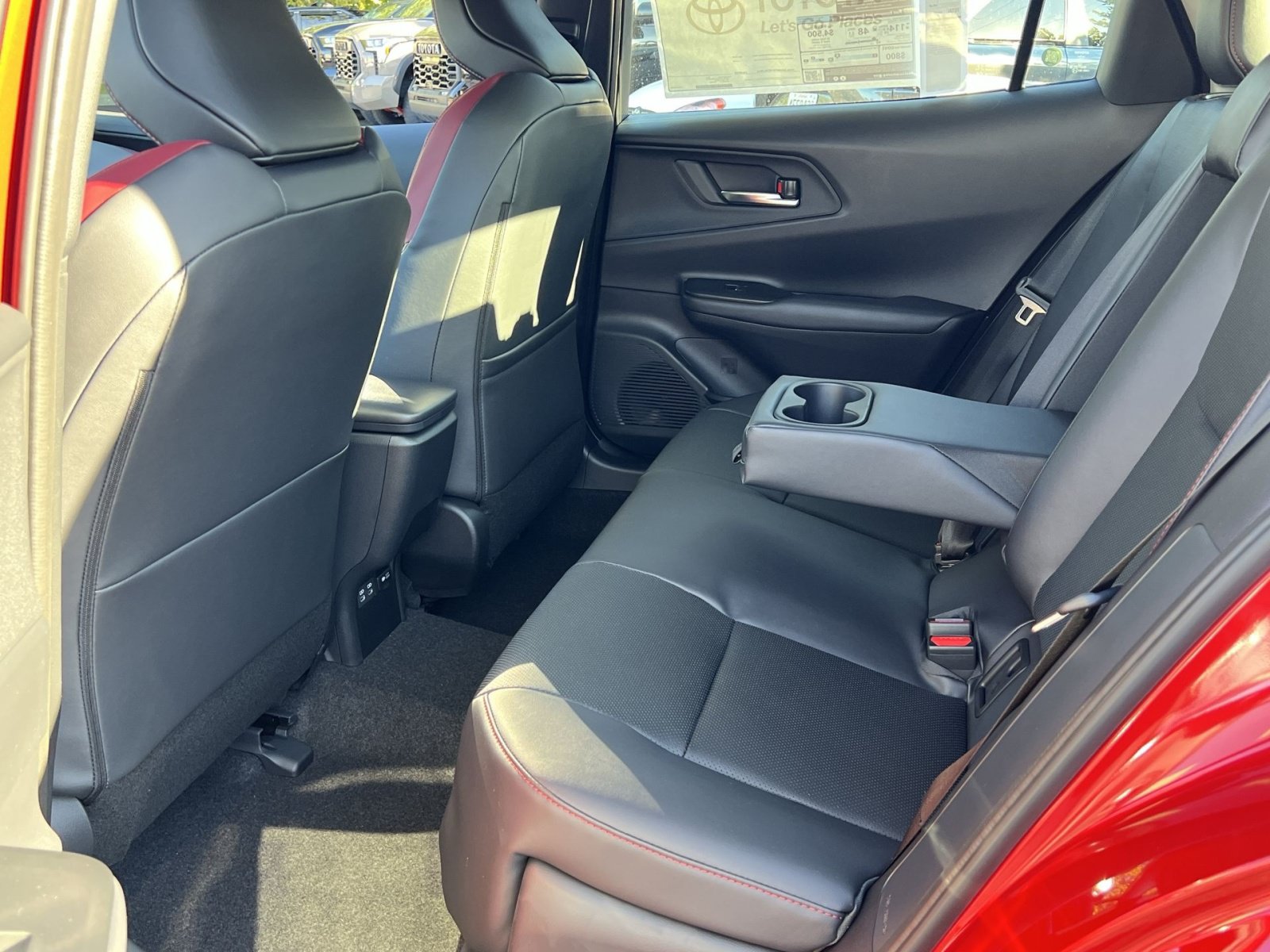 New 2026 Toyota Prius Plug-In Hybrid FWD image 17