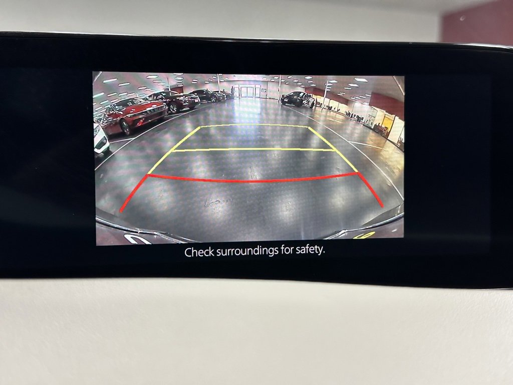 Used 2022 MAZDA MAZDA3 s image 24