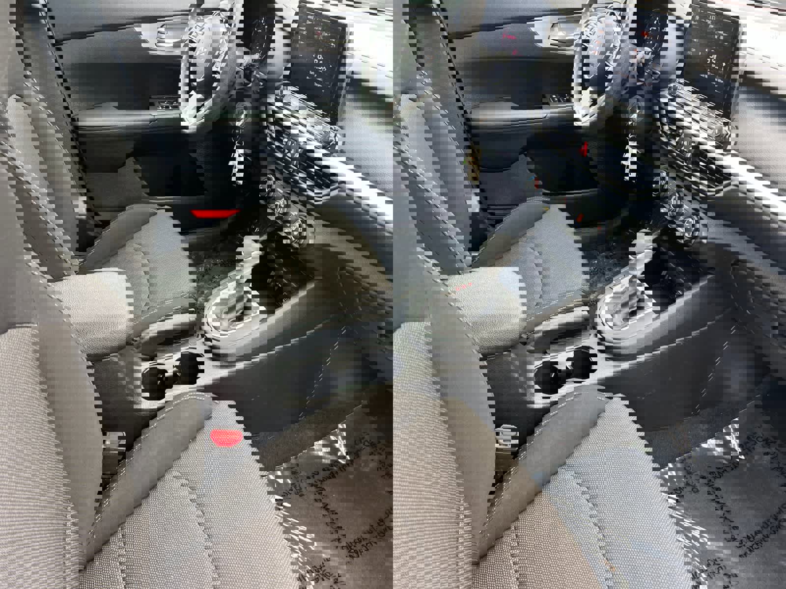 Used 2023 Kia Forte LXS image 15