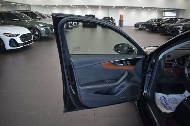 Used 2022 Audi A4 2.0T Premium Plus AWD/4WD image 9