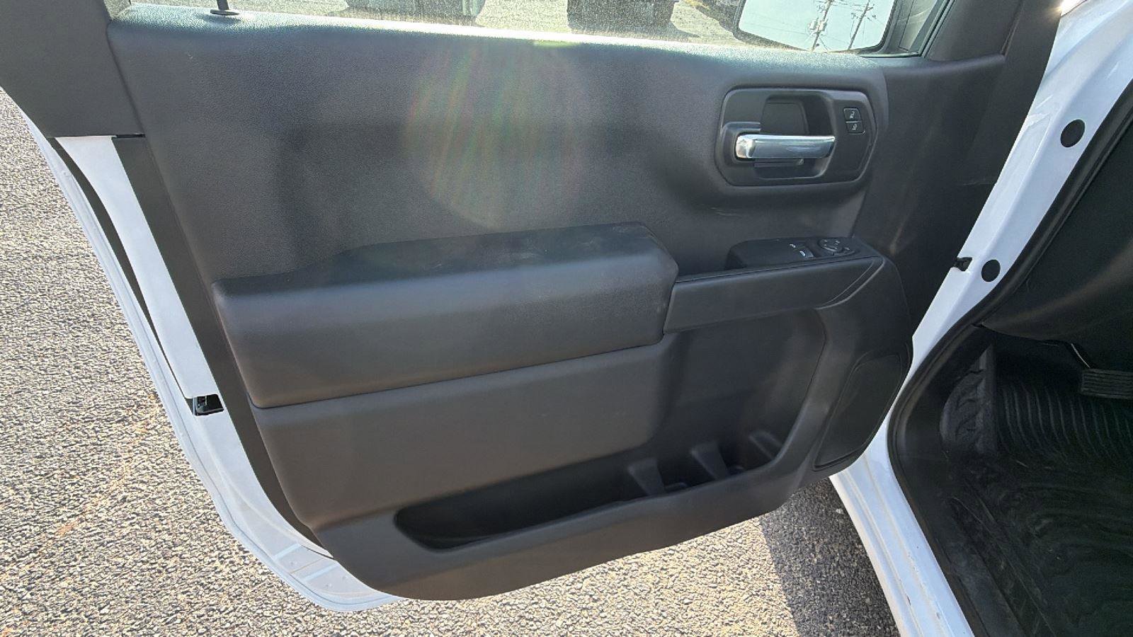 New 2026 Chevrolet Silverado 1500 W/T image 11