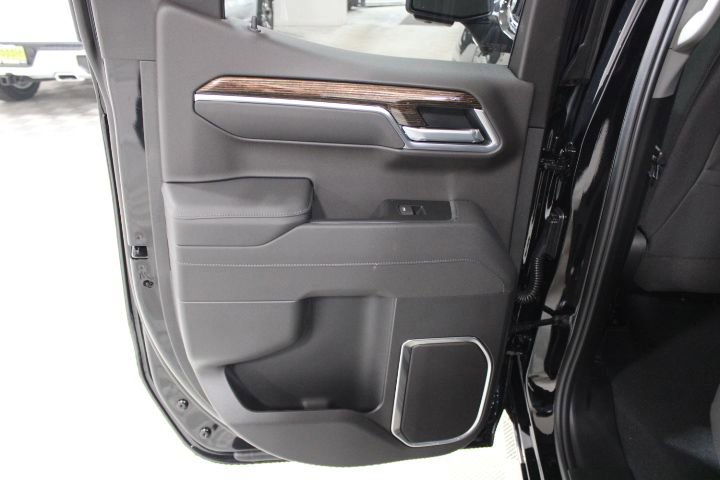 New 2026 GMC Sierra 1500 SLE image 20