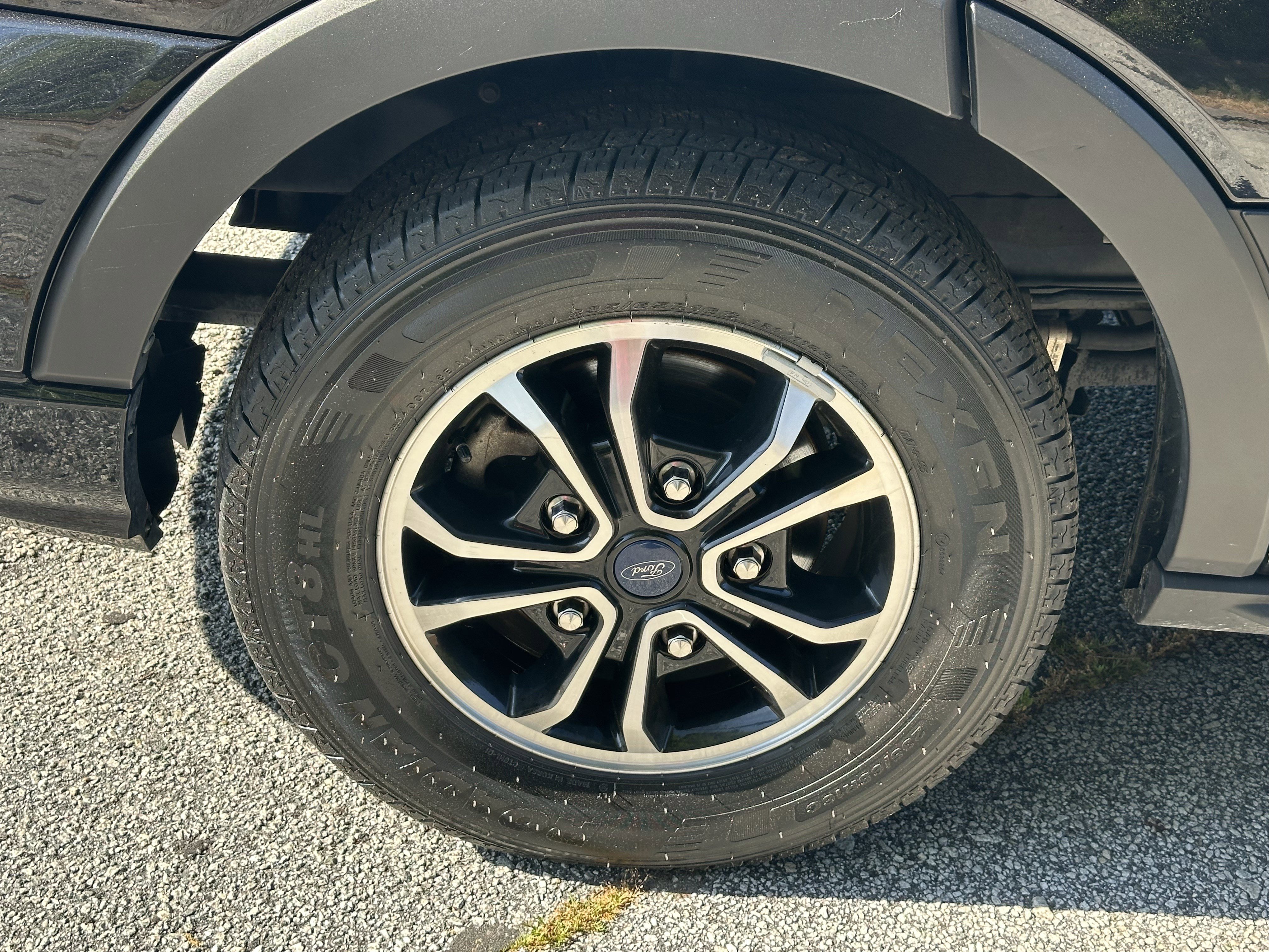 Used 2023 Ford Transit 350 XLT RWD image 14