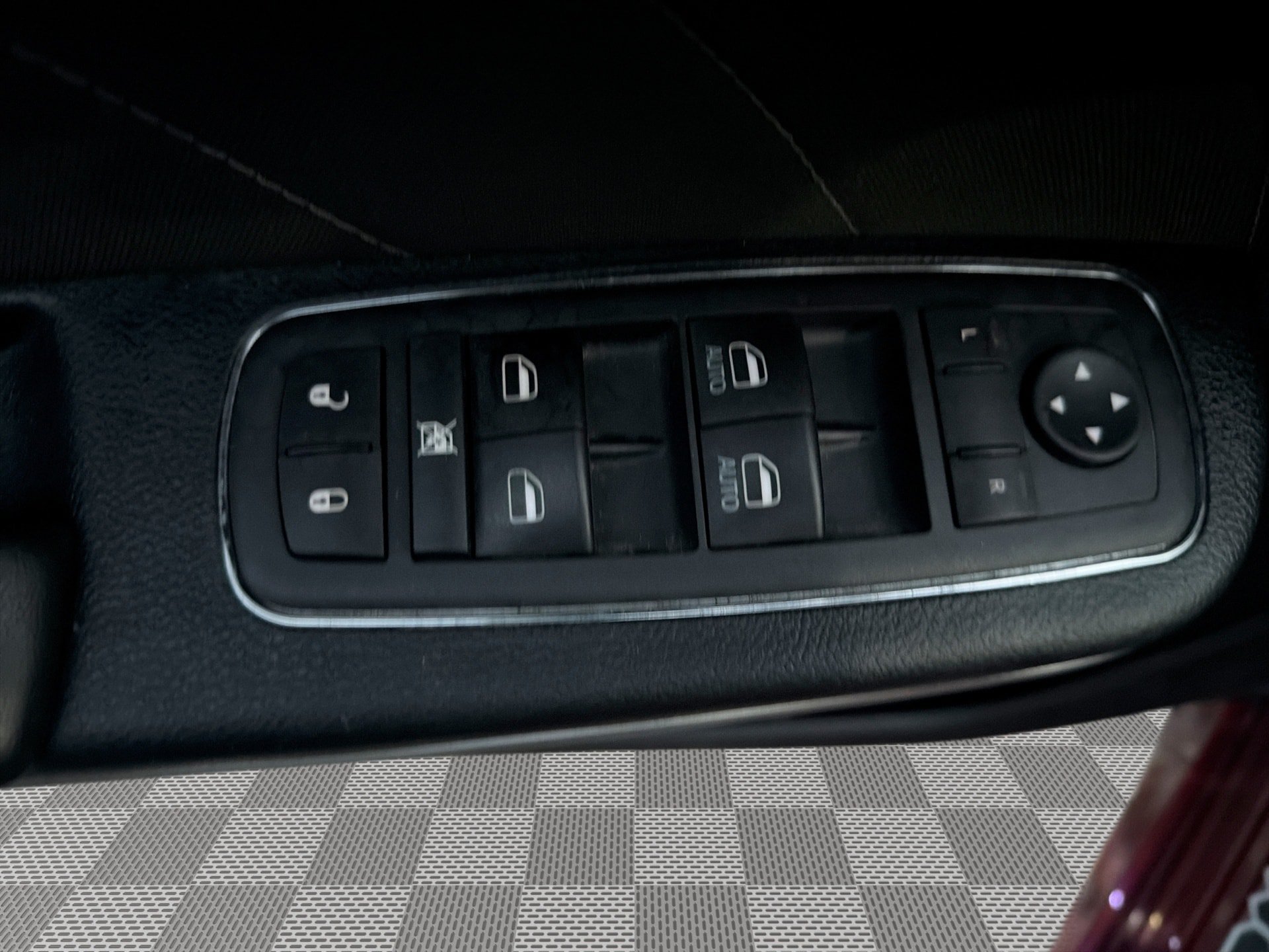 Used 2020 Dodge Charger Scat Pack RWD image 14