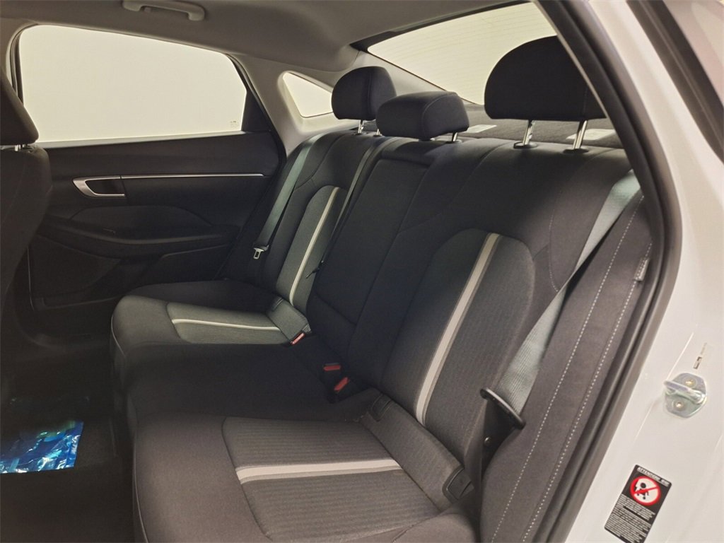 Used 2022 Hyundai Sonata SEL w/ Cargo Package image 12