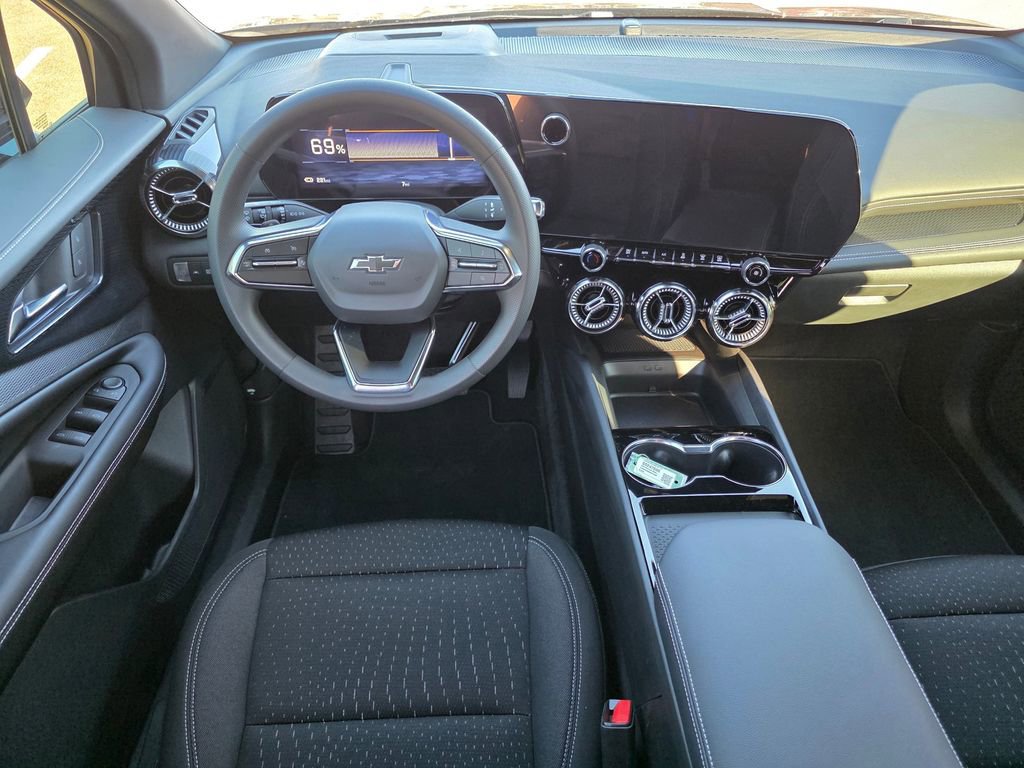New 2025 Chevrolet Blazer EV LT w/ Midnight/Sport Edition FWD image 21