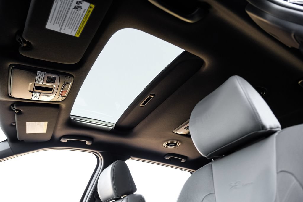 Used 2023 Kia Telluride EX X-Line AWD/4WD image 4