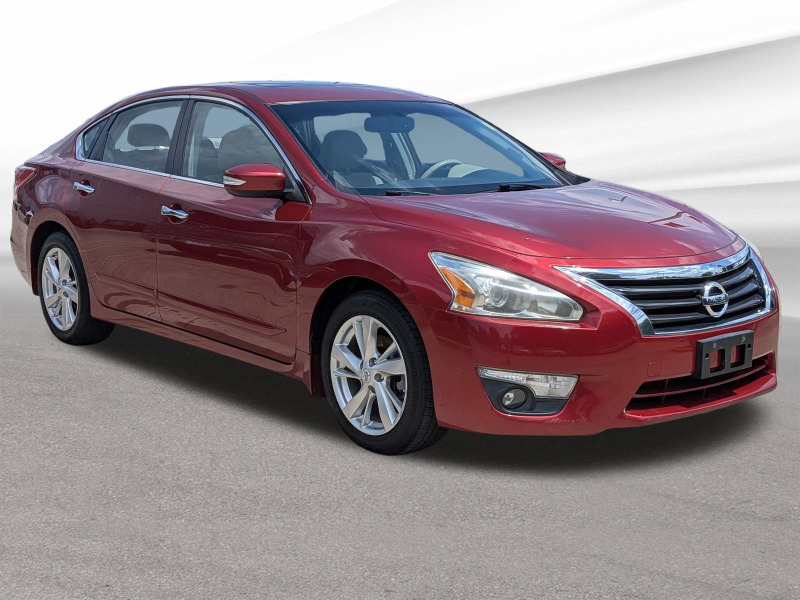 Used 2013 Nissan Altima 2.5 SL w/ Technology Pkg FWD image 4