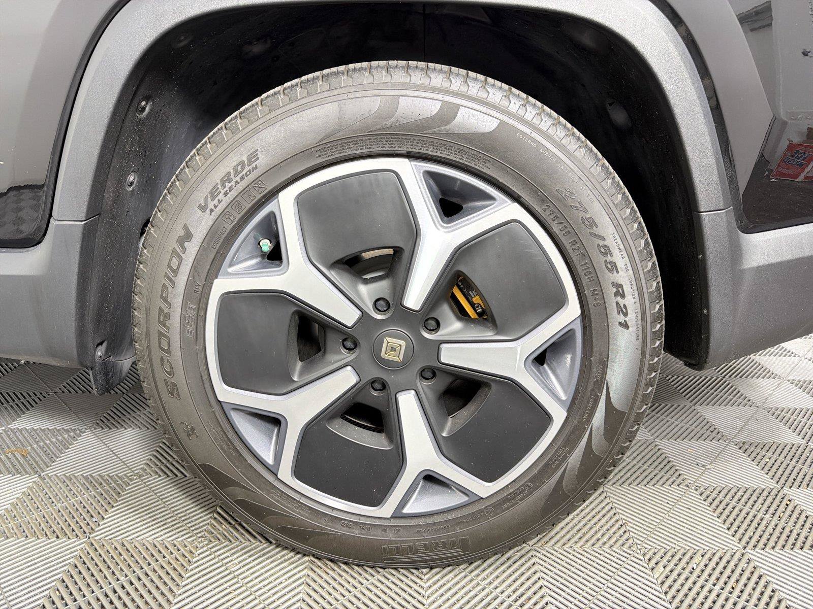 Used 2022 Rivian R1T Adventure AWD/4WD image 17