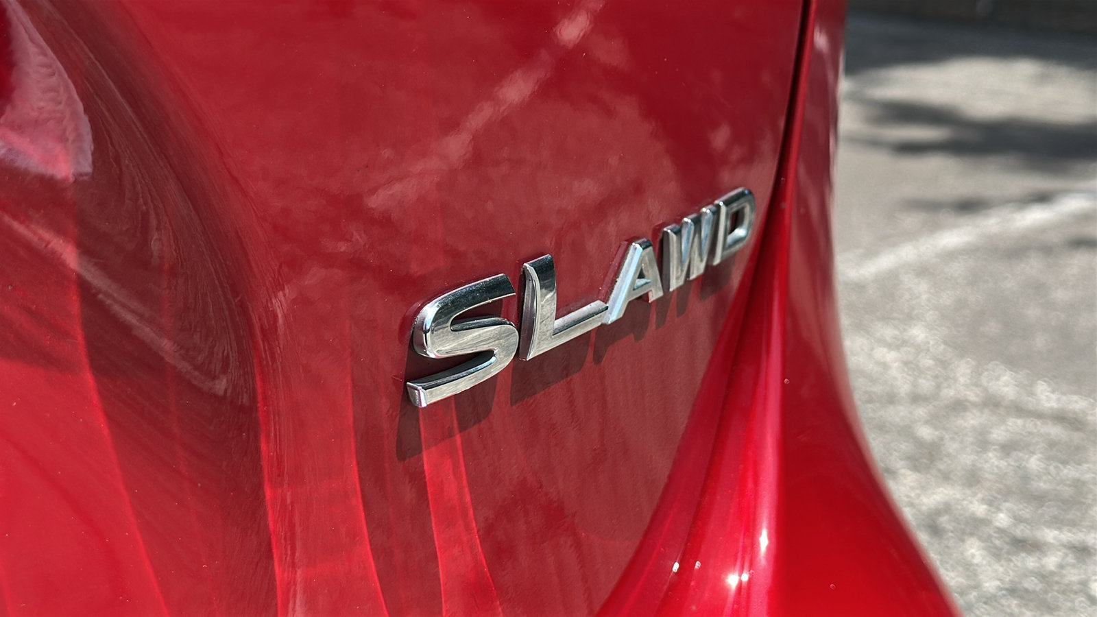 Certified 2018 Nissan Rogue Sport SL w/ SL Premium Package AWD/4WD image 11