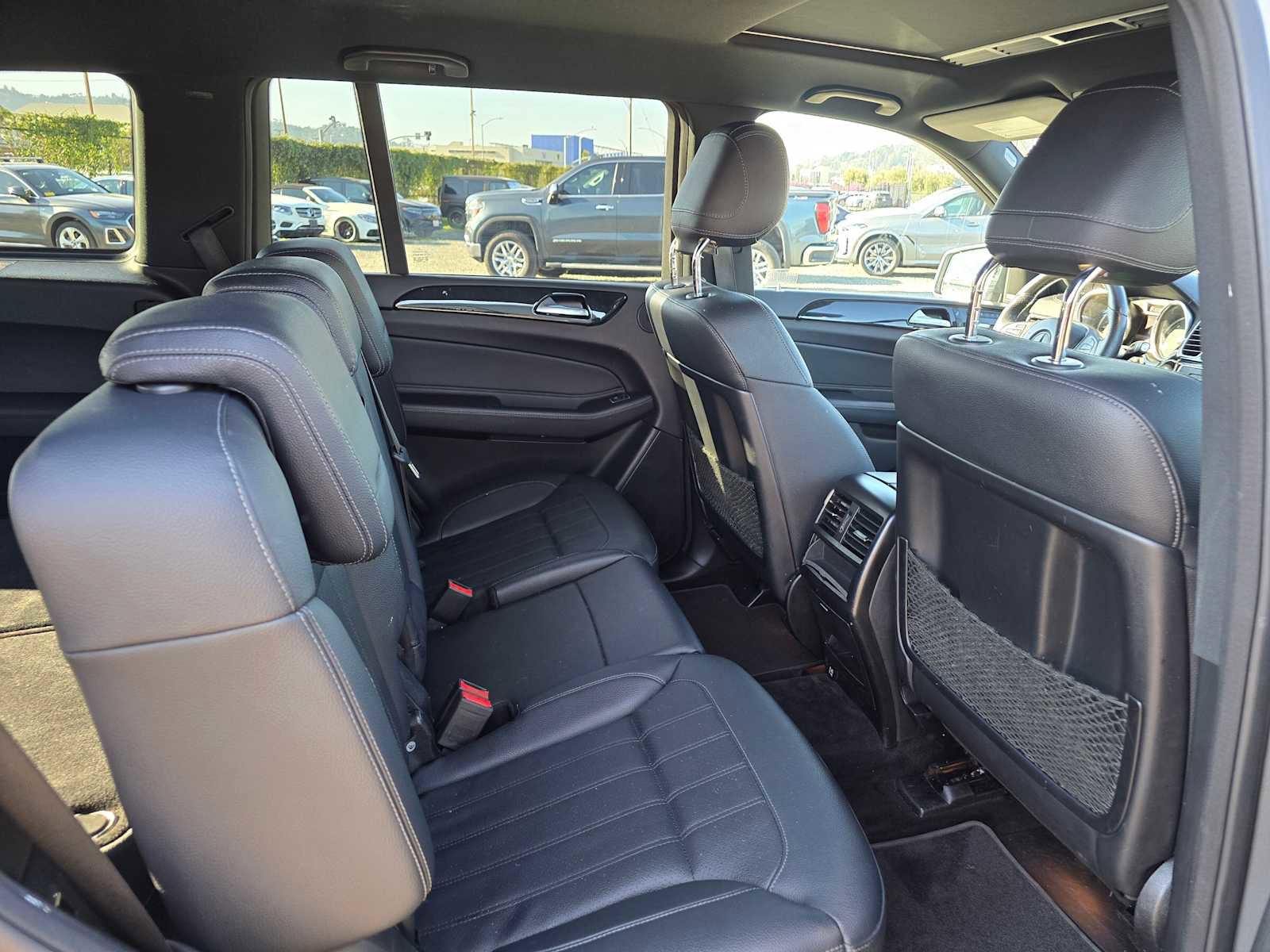 Used 2019 Mercedes-Benz GLS 450 4MATIC image 13