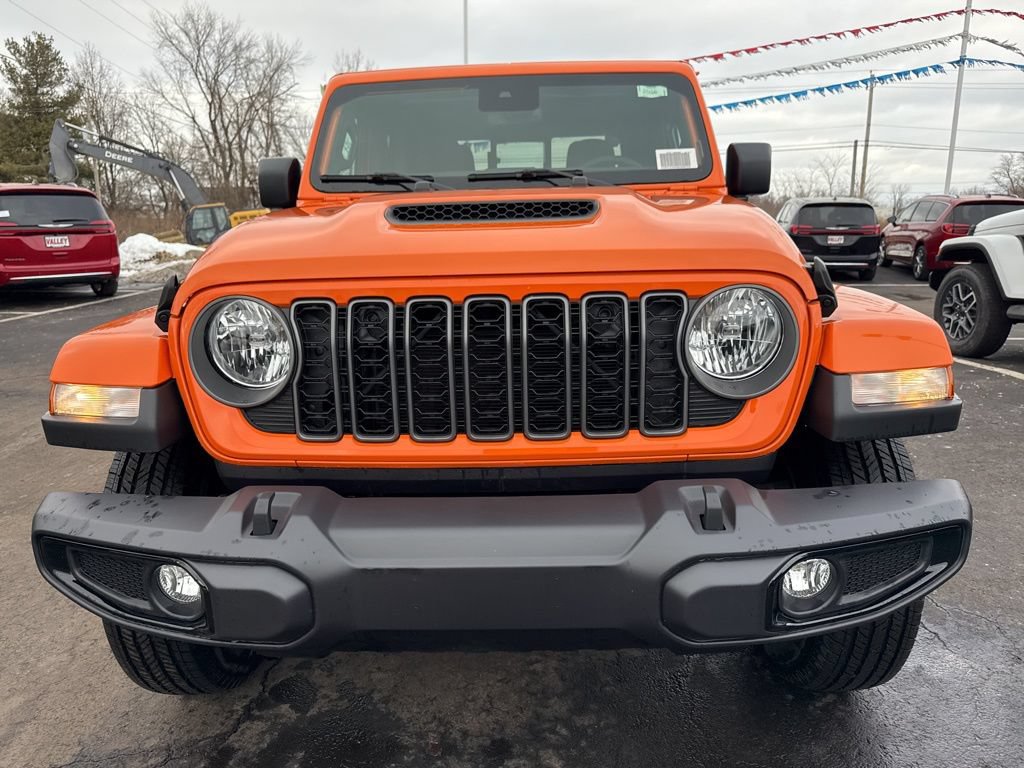New 2025 Jeep Gladiator Sport AWD/4WD image 12