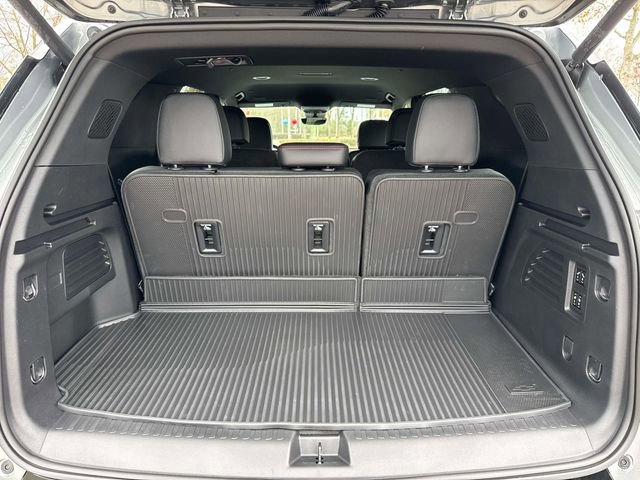 New 2026 Chevrolet Traverse RS w/ LPO, Floor Liner Package image 10