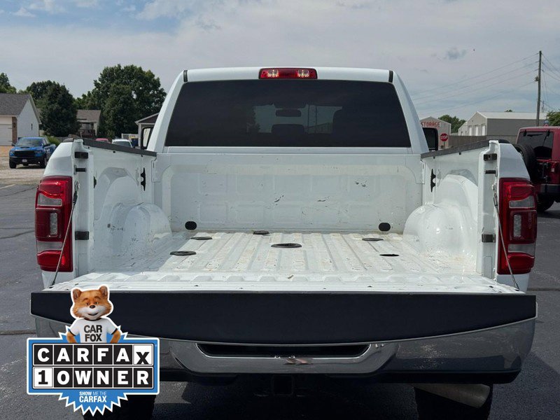 Used 2024 RAM 2500 Tradesman w/ Chrome Appearance Group AWD/4WD image 4