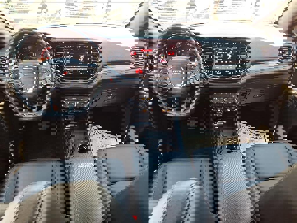 Used 2022 Dodge Durango GT image 20