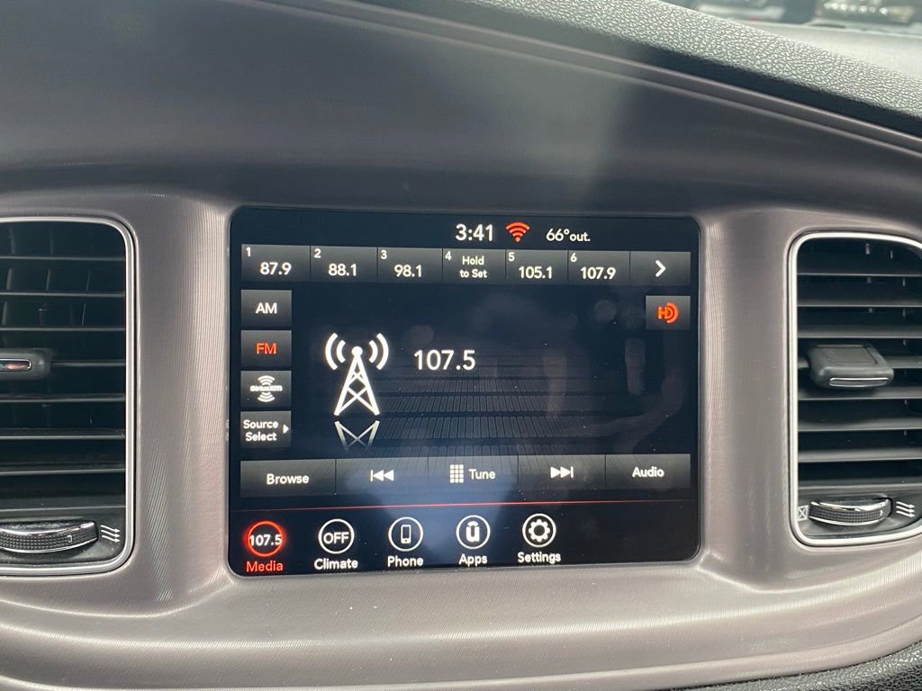 Used 2023 Dodge Charger SXT image 21