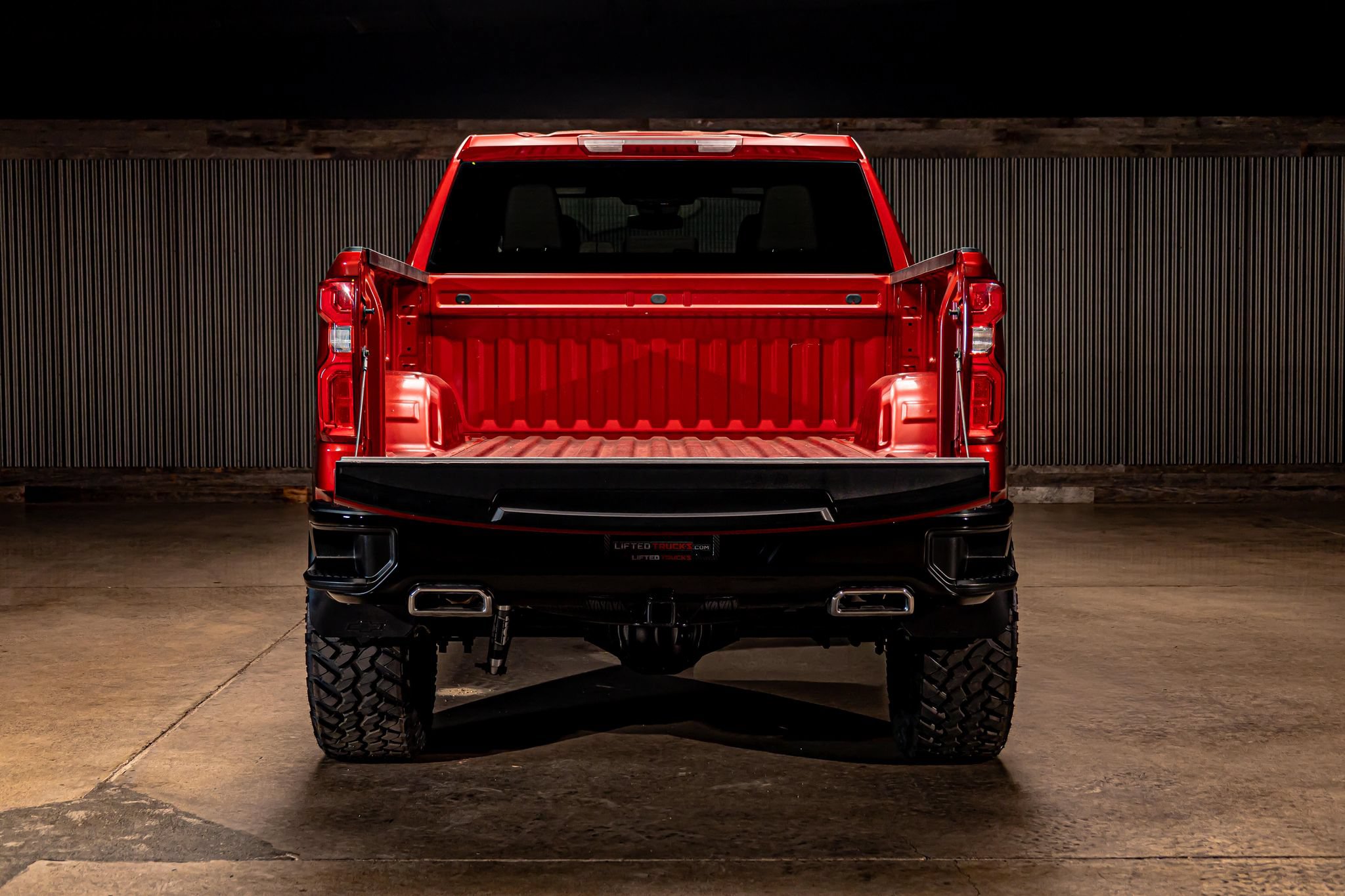 Used 2024 Chevrolet Silverado 1500 LT Trail Boss AWD/4WD image 9