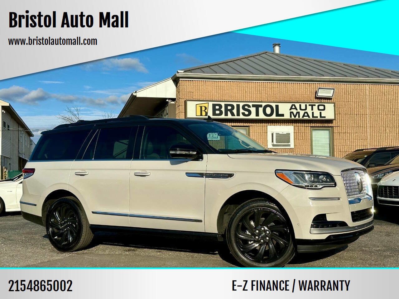Used 2023 Lincoln Navigator Reserve image 1