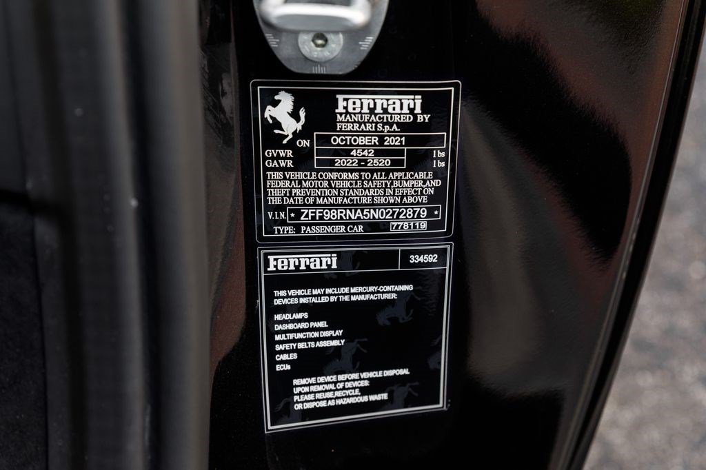 Used 2022 Ferrari Roma RWD image 27