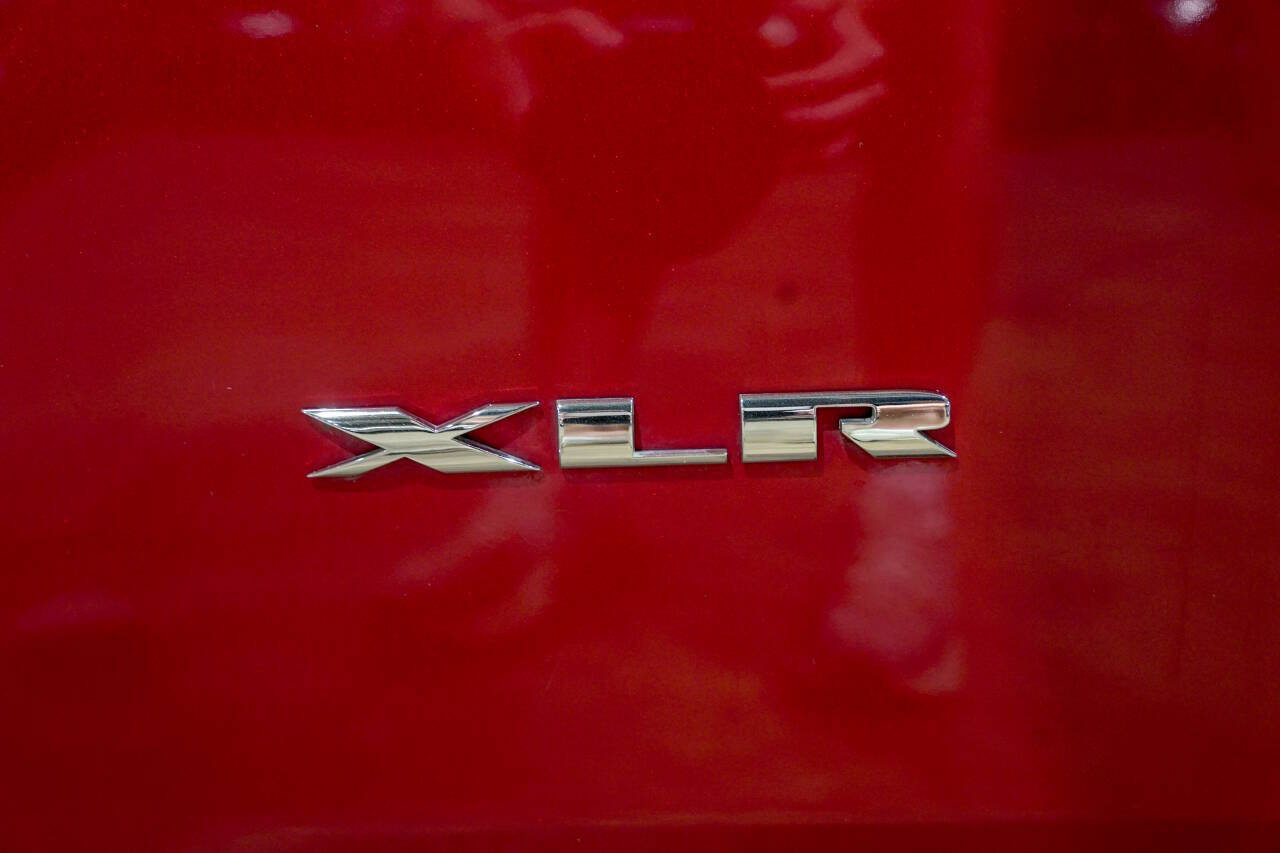 Used 2005 Cadillac XLR RWD image 36