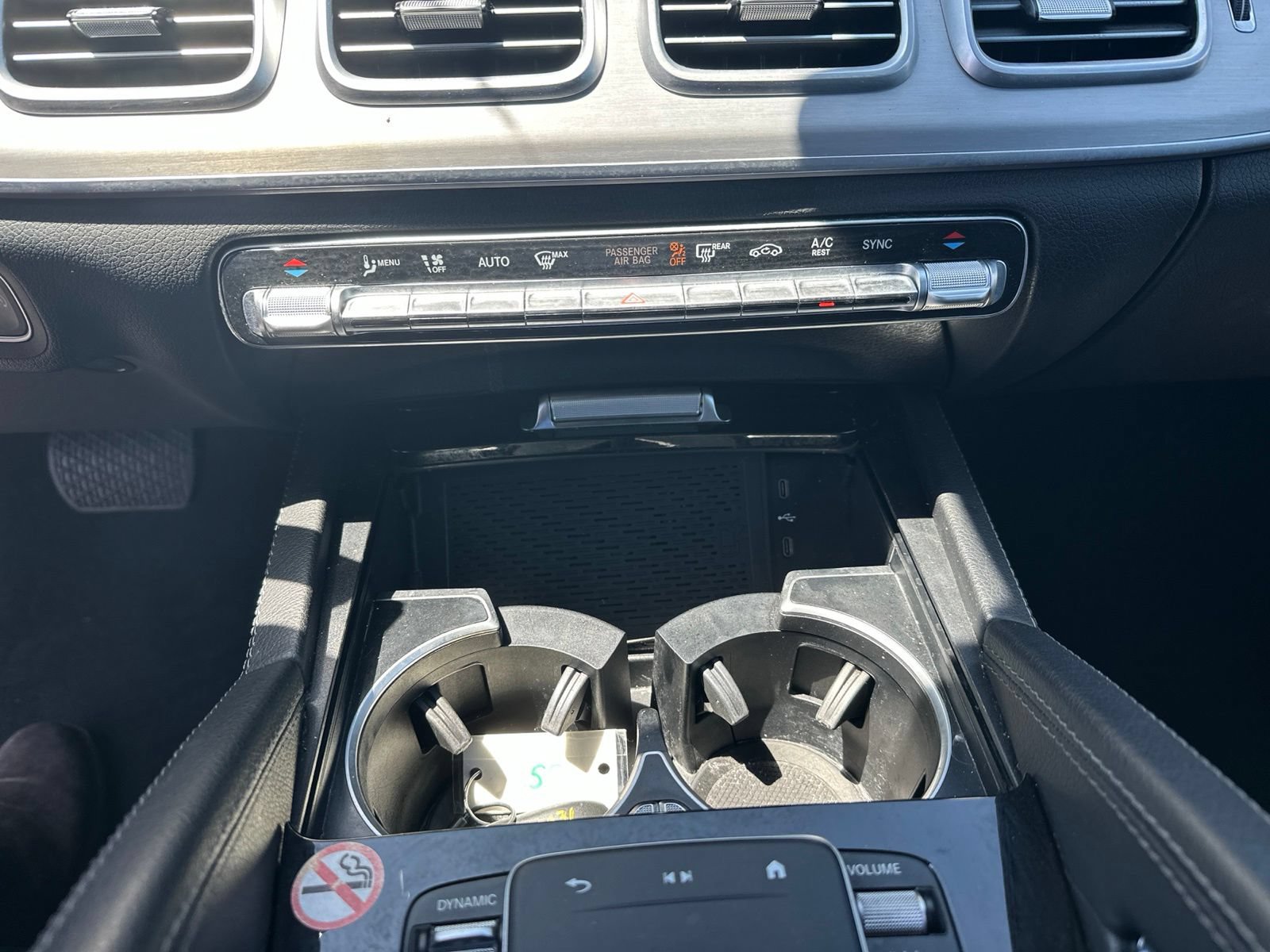 Used 2025 Mercedes-Benz GLE 350 4MATIC w/ Driver Assistance Package image 12
